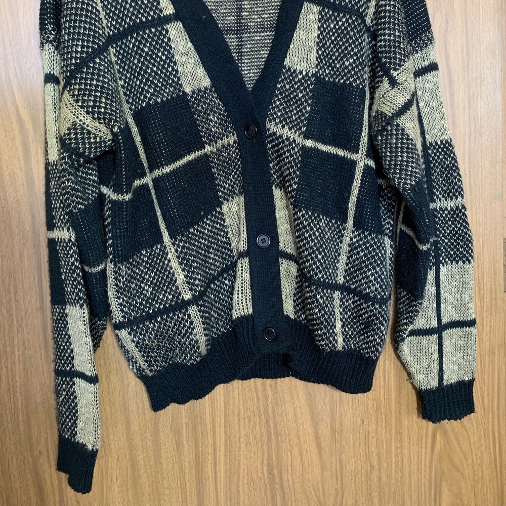 One Way Sweater - Picture 2 of 2